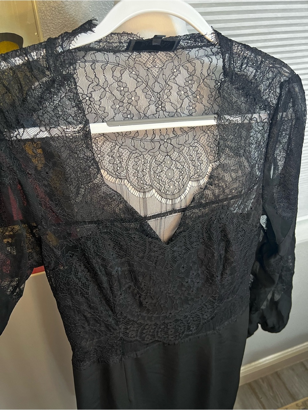 Bastyan Mid-length dress Black Lace Sweat Heart Long Sleeve 8 Medium - Picture 8 of 13